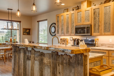 Mountain style kitchen photo in Seattle