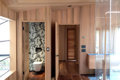 Bedroom - contemporary bedroom idea in Los Angeles