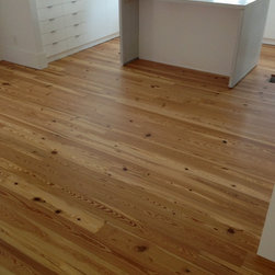 Modern Reclaimed Heart Pine Flooring - Hardwood Flooring