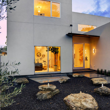 Modern Home by Allan Edwards