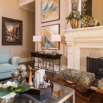 Lovely and Delicate Residence- Living Room