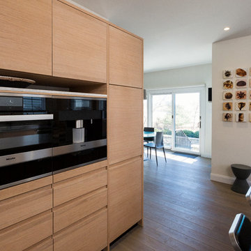 Rivercrest Drive - Kitchen