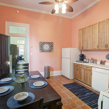 Vacation Rental Sublet: Salcedo - New Orleans