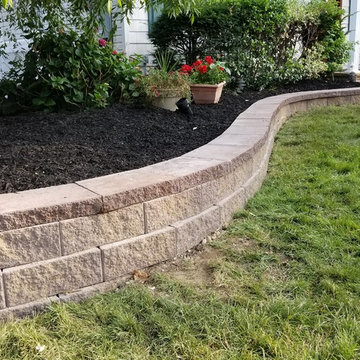 Block Retaining Garden Wall - Cambridge Sigma 8 - Toffee / Onyx with Mocha Cap