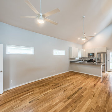 404 S. Oconeechee