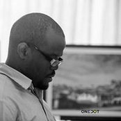 Seun Idowu's photo
