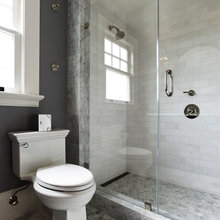 lake house bathroom