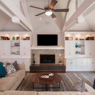 Craftsman Family Room