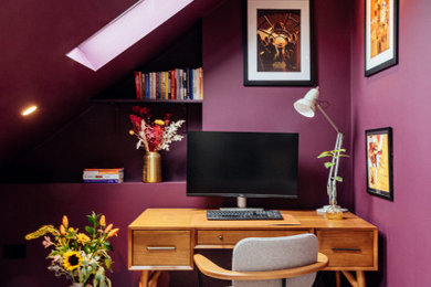 Design ideas for a contemporary home office in London.