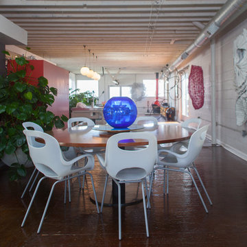 My Houzz: Artists Share a Colorful Industrial Loft and Studio