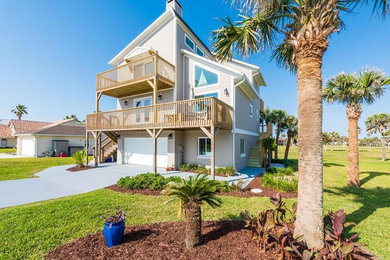 Coastal house exterior idea