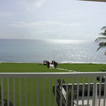 An outdoor paradise in Juno Beach