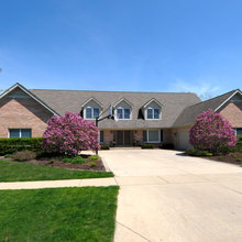 905 Wedgewood Dr, Crystal Lake, IL
