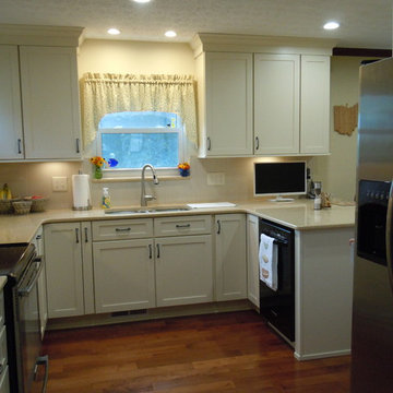 Dexter Falls Kitchen