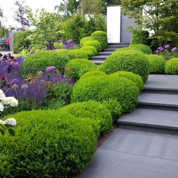 Gartenstufen aus Basaltlava