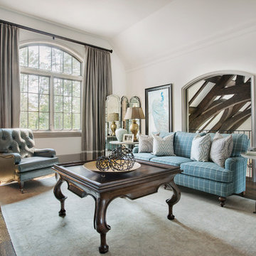 Traditional Mountain Roost