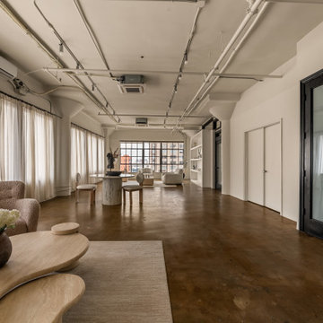 Versatile Daylight Loft for Shoots & Events