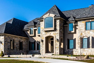 Exterior home photo in Milwaukee