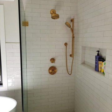 Luxury onsuite guest bathroom with NuHeat heated floor.