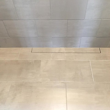 Birchwood Shores Master Shower - Leland, Michigan