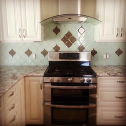 Kitchen Backsplash - Kitchen Cabinetry