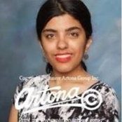 Roxana Khalili's photo