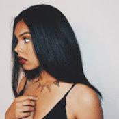 Reyna Biddy's photo