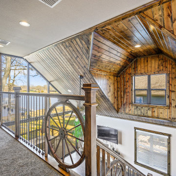 2nd Floor Landing