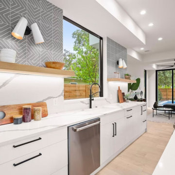 2706 Stacy Ln - Aspen White Oak