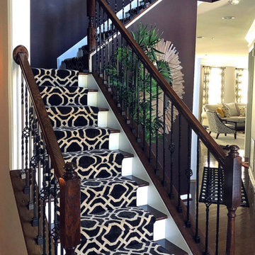 Rich palette on entrance