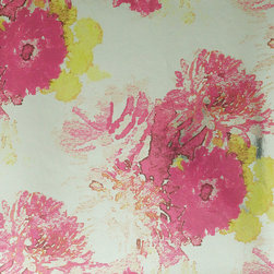 BEARDWOOD &ndash; PINK, YELLOW FLORAL ON FOIL Pattern Number: 2016-102-01 - Wallpaper