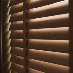 2%22 Real Wood Golden Oak.jpg - Window Treatments