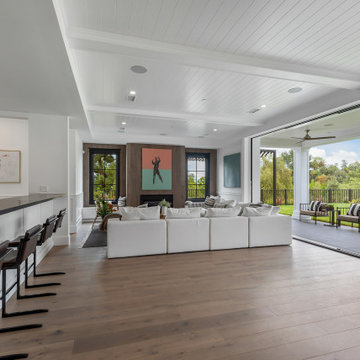 Cape Code Modern in Encino, CA