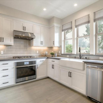 SummerHill Homes Kitchens: Montecito Residence 2M Kitchen