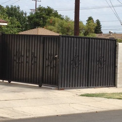 Gates & Fences - Outdoor Products