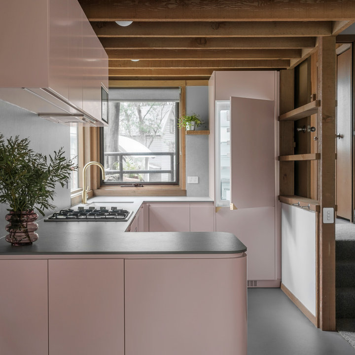 75 Beautiful Small Kitchen Ideas & Designs - February 2025 | Houzz AU