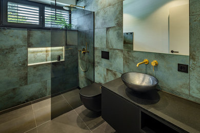 Große Moderne Gästetoilette in Essen