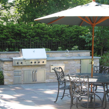 Outdoor Kitchens