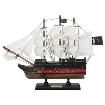 Wooden Blackbeard's Queen Anne's Revenge White Sails Limited Pirate Ship 12