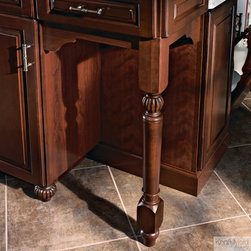 KraftMaid: Decorative Leg - Kitchen Cabinetry
