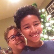 Lisa Towles's photo