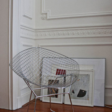 furnishing / styling / decorating apartment