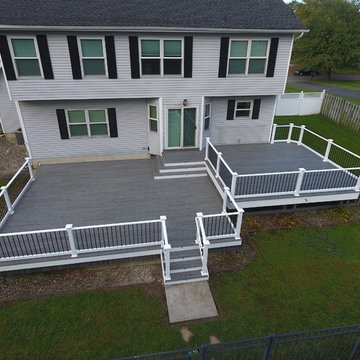 Island Mist trex deck with vinyl railings