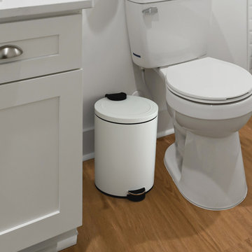 White Round Shape Trash Can