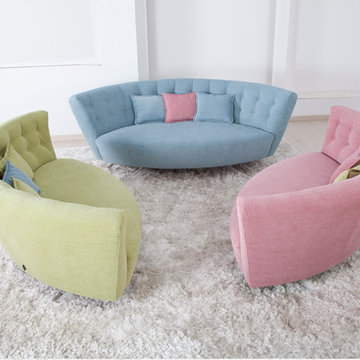 Lulu Chic Modern Sofa by Famaliving California