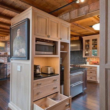 Rough-Sawn & Rustic