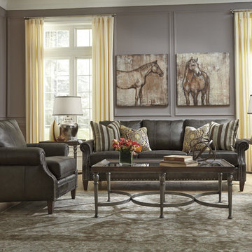 Traditional Living Room