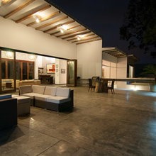 Casa Balcones