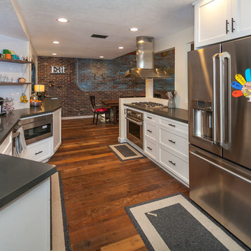 Daywalt - Kitchen and Dining