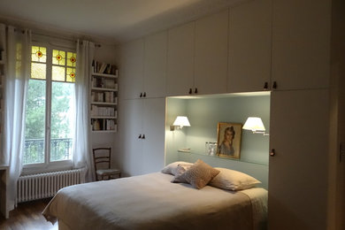 Idée de décoration pour une chambre design.